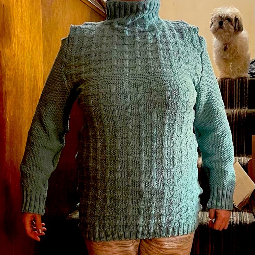 Cotton sweater handmade